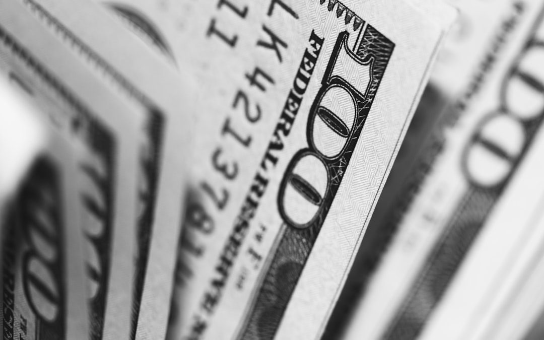 Photo Lawyer, Money